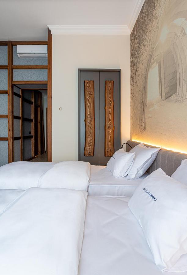 Villa Boutique Hotel Mukatjevo Eksteriør billede