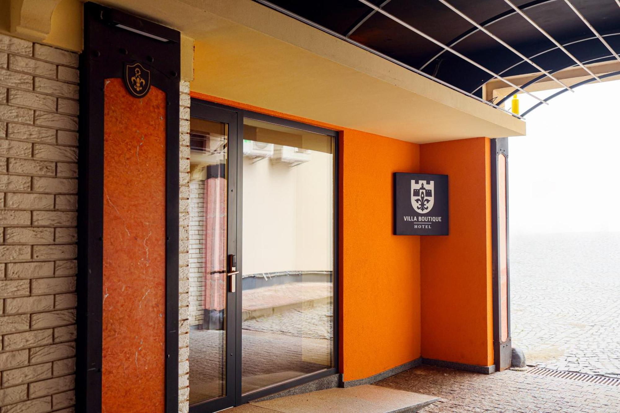 Villa Boutique Hotel Mukatjevo Eksteriør billede